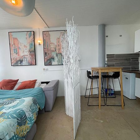 Ferienwohnung Penthouse Seaside 10 Min Port, Croisiere Et Aeroport Pointe-à-Pitre Exterior foto